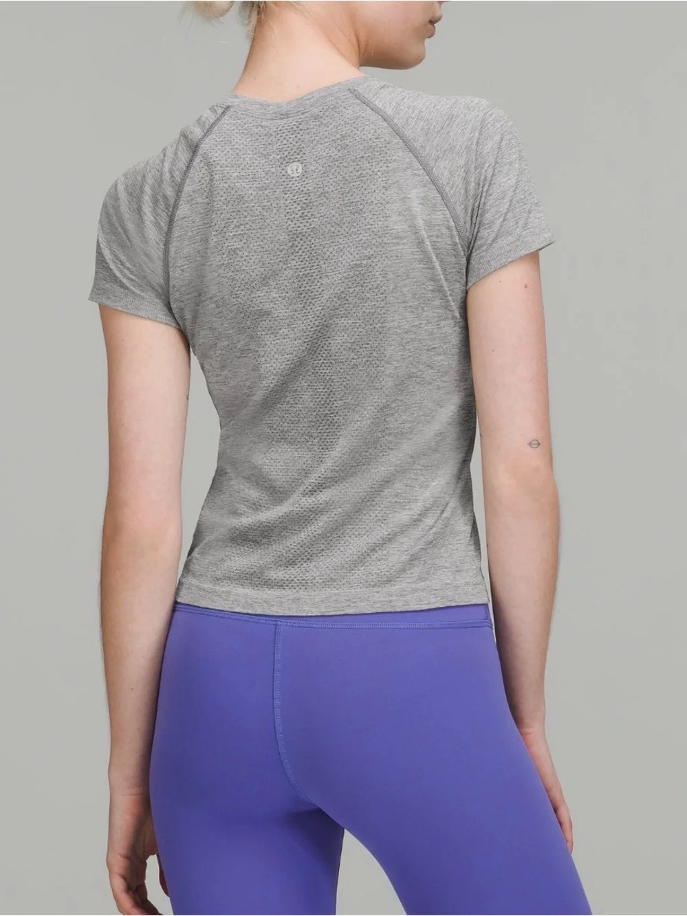 lululemon athletica Swiftly Tech Short Sleeve 2.0 in Heather Gray